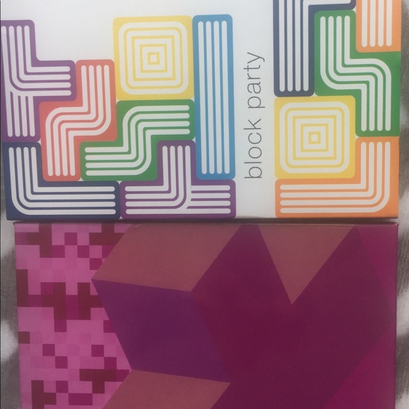 NEW Tetris x Ipsy Eyeshadow Pallete - Picture 3 of 4